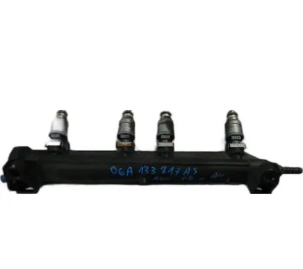Volkswagen Golf V Fuel injector supply line/pipe 06A133317AS