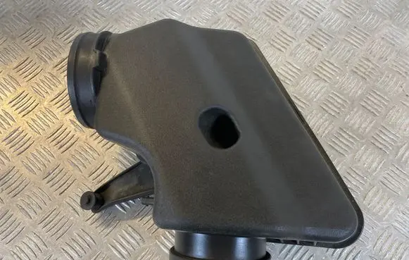 Intake resonator