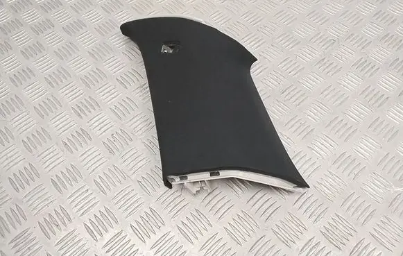 (D)pillar trim (top)