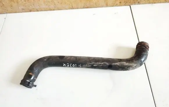Opel Vivaro Air intake hose/pipe