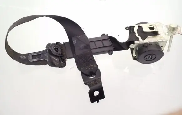 Opel Zafira B Front seatbelt 13242304 13241061 560834901D