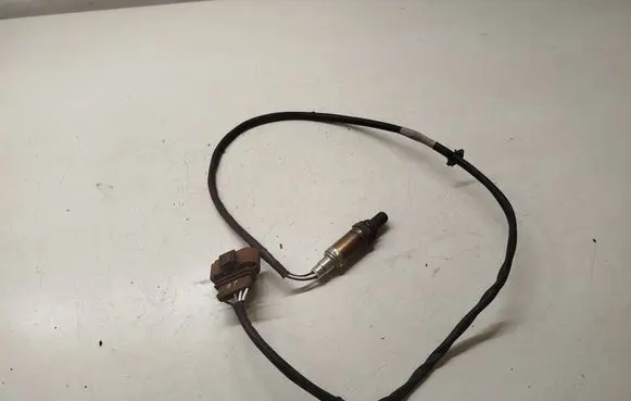 Audi A4 S4 B5 8D Lambda probe sensor 0258003757 021906265