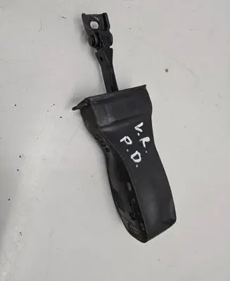 Volkswagen PASSAT B8 Front door check strap stopper 3G0637267
