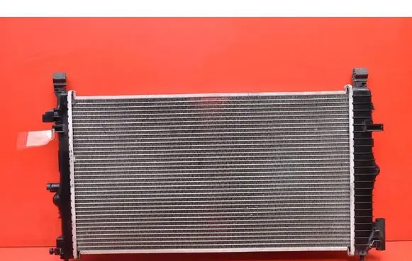 Opel Insignia A Coolant radiator 630716