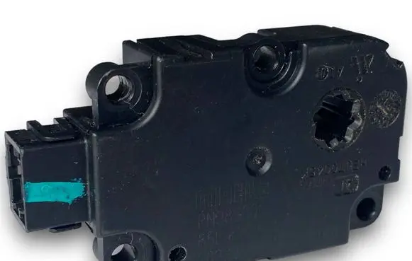 Audi A4 S4 B9 8W Air flap motor/actuator 85E820511