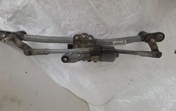 Fiat Croma Front wiper linkage and motor 3397020671