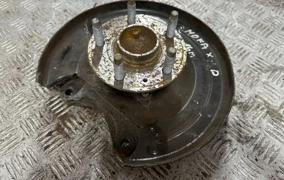 Opel Mokka X Rear wheel hub