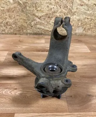 Ford Focus Front wheel hub spindle knuckle 3M513K171