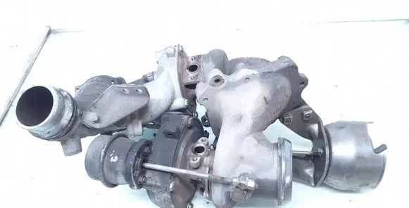 Mercedes-Benz CLS C218 X218 Turbo A6510904580 50198924 10009700054