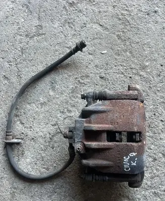 Honda Civic Front brake caliper