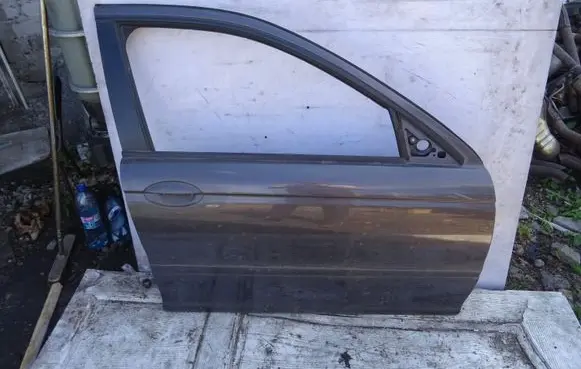 Jaguar X-Type Front door