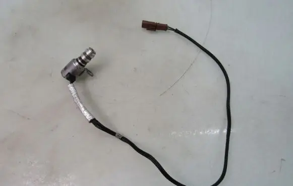 KIA Ceed Camshaft position sensor KA0469