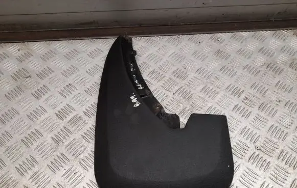 Dodge RAM Front mudguard 