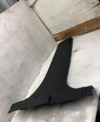 Mitsubishi Eclipse Cross (B) pillar trim (bottom) 7211a450