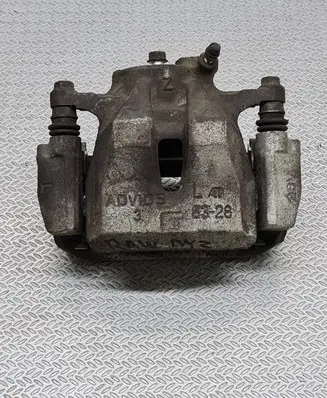 Toyota RAV 4 (XA30) Front brake caliper