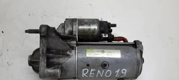 Renault Laguna II Starter motor 82003311251 D7R49