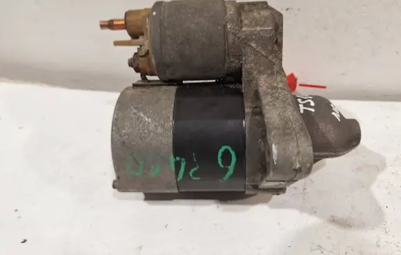 Peugeot 107 Starter motor TS10E1