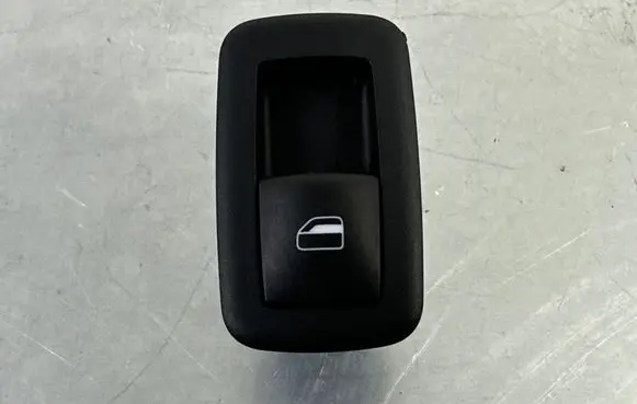 Jeep Grand Cherokee Electric window control switch 10011147 68038001AF 68030832AB