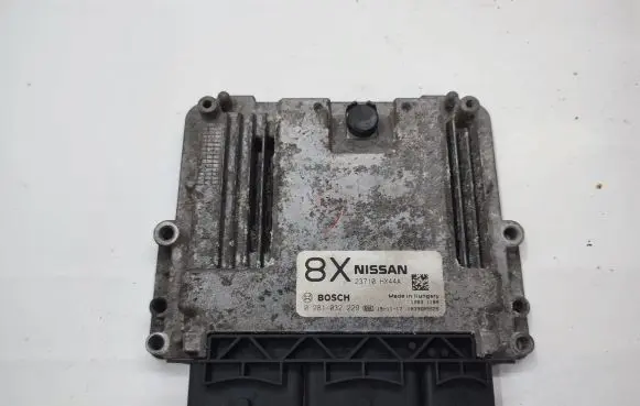 Nissan X-Trail T32 Engine control unit/module 23710HX44A
