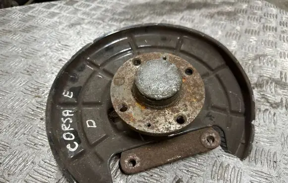 Opel Corsa E Rear wheel hub
