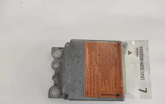 Nissan X-Trail T30 Airbag control unit/module 988208H405 040529