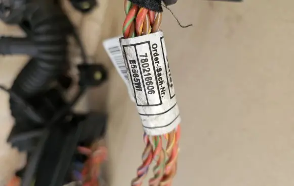 BMW 3 E90 E91 Engine installation wiring loom