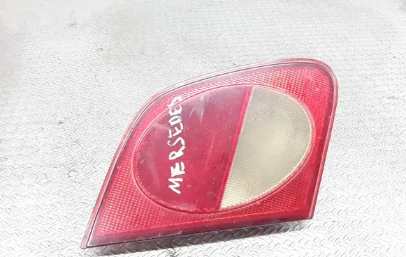 Mercedes-Benz E W210 Tailgate rear/tail lights A2108200964