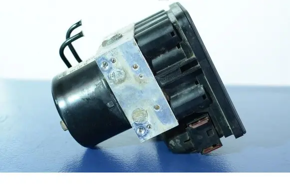 Opel Astra H ABS Pump 13157580