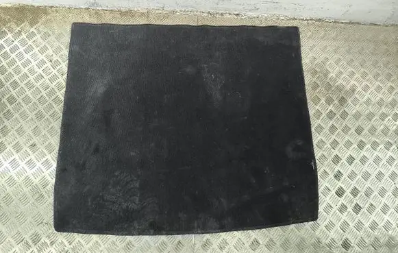 Mercedes-Benz E C207 W207 Trunk/boot mat liner 