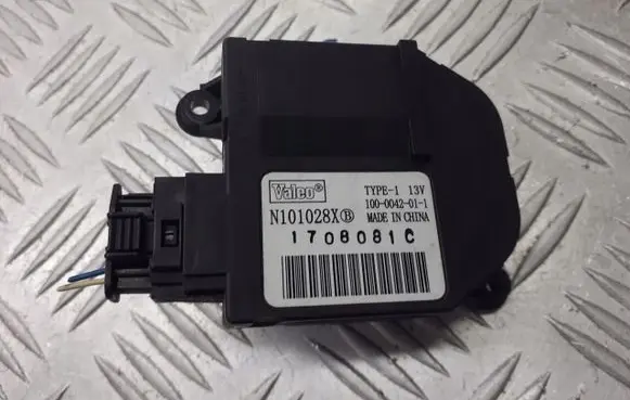 Renault Twingo II A/C air flow flap actuator/motor N101028X