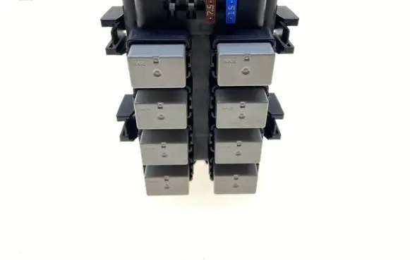 Subaru Outback Fuse module