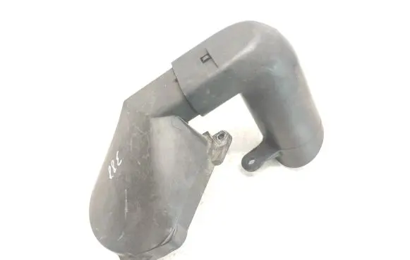 Ford Maverick Air intake duct part 5L8T10C392CA