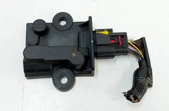 Ford Ranger IV Fuel pump relay LX6A9D370CB