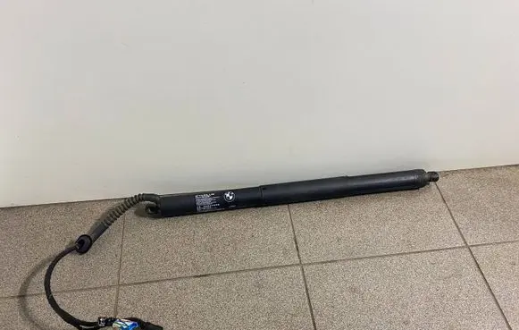 BMW X5 F15 Tailgate/trunk strut/damper 7434041 18202210