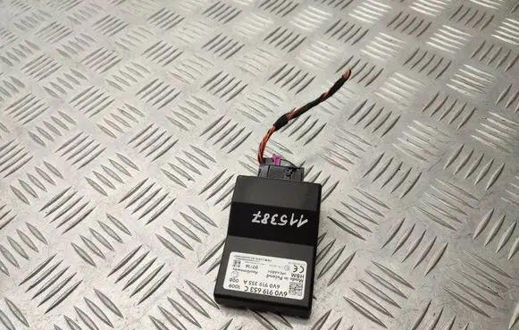 Skoda Octavia Mk3 (5E) Gateway control module 6V0919653C 6V0919355A