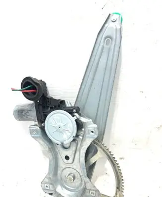 Toyota Auris 150 Front door window regulator motor 857200D120 973581100 AV2621002340