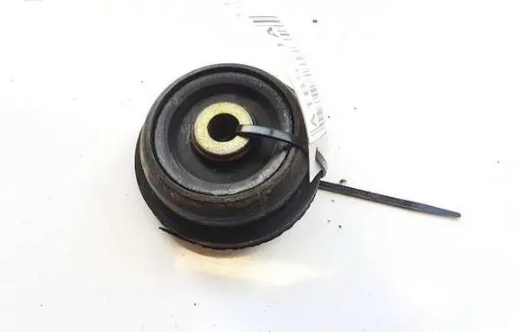 Peugeot 406 Front coil spring rubber mount 