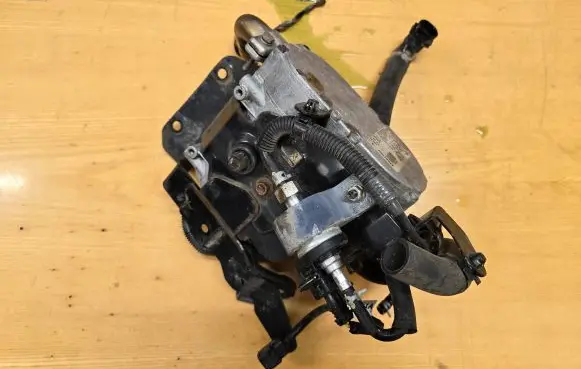 Mazda CX-7 Auxiliary pre-heater (Webasto) EH6461FHXB 221384FA 221384EA