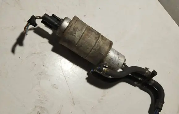 BMW X5 E53 Fuel injection high pressure pump 6756157