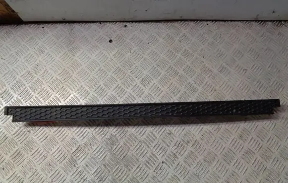 KIA Soul Rear bumper trim bar molding 866612K000