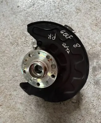 Volkswagen Golf VIII Front wheel hub 5NA407257A
