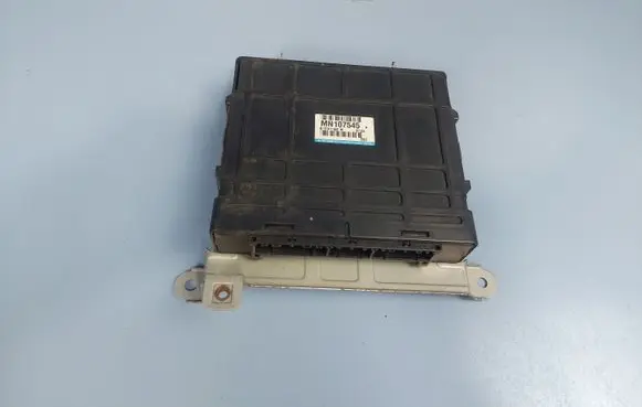 Mitsubishi Pajero Gearbox control unit/module MN107545 G1T31180H