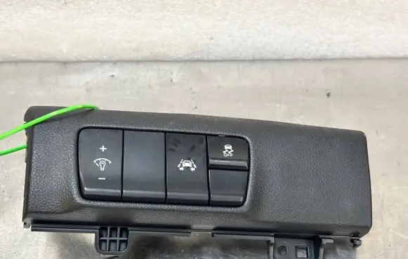 Other switches/knobs/shifts
