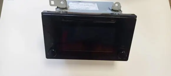 Toyota Sienna XL30 III Radio/CD/DVD/GPS head unit 8614008010 NJGE003198UC