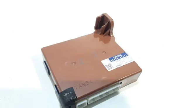 Lexus IS 220D-250-350 Other control units/modules 8865053111 776005181