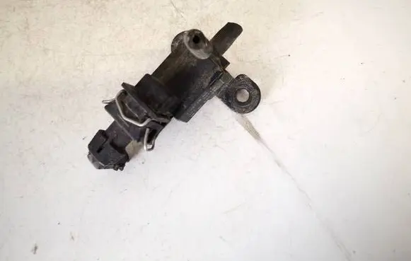 Opel Zafira A Turbo solenoid valve 90530039 72213800