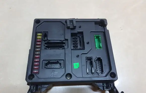 Volkswagen Sharan Comfort/convenience module S108152001