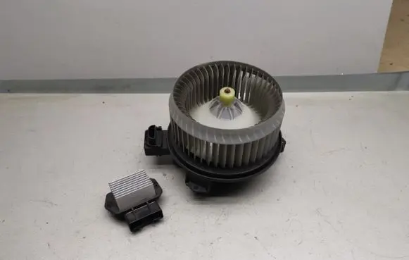 Chrysler Sebring (JS) Heater fan/blower AY2727005011 4993002121