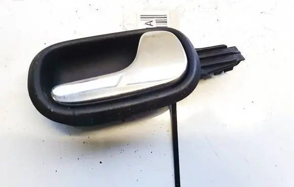 Audi A4 S4 B5 8D Rear door interior handle 8d0839020