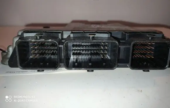 Citroen C5 Engine control unit/module 0281011561 9656974780